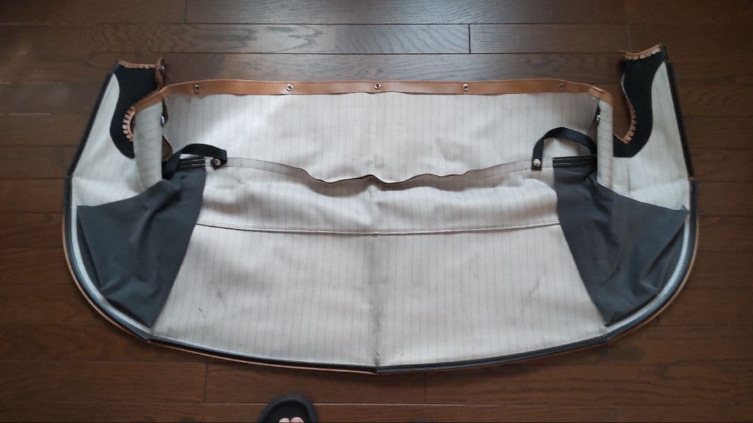 ユーノスロードスターV Special純正幌カバー