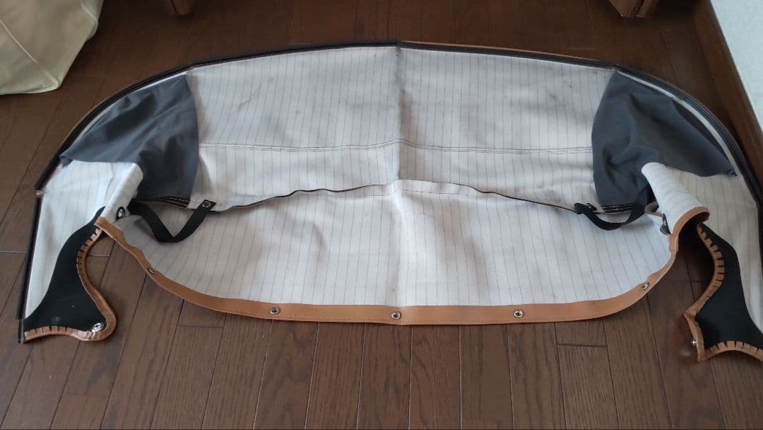 ユーノスロードスターV Special純正幌カバー