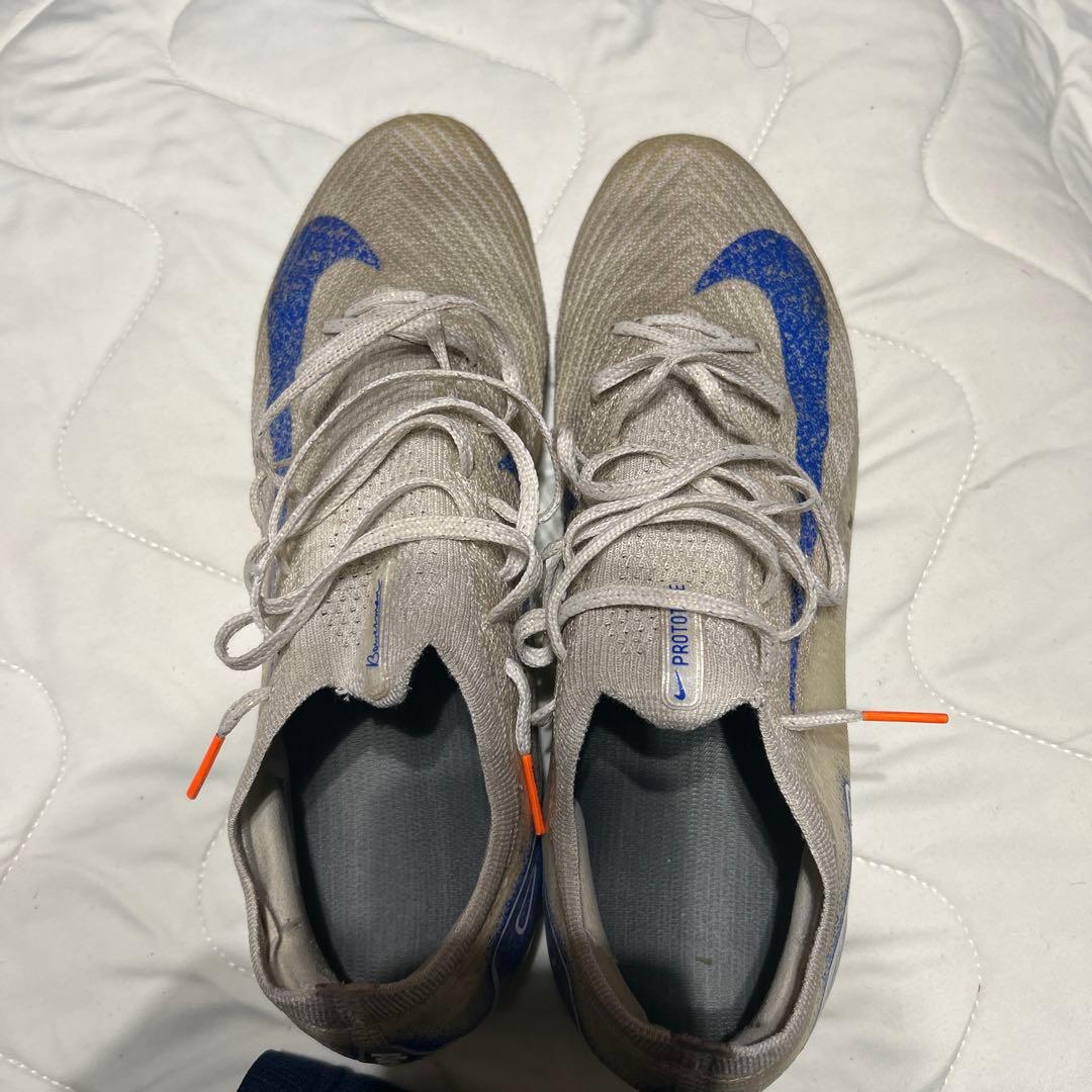 Nike マーキュリアルヴェイパー16