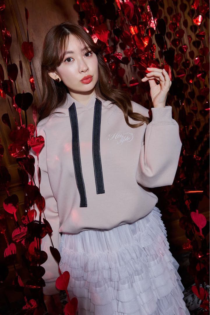 トップス Loved one Hoodie herlipto