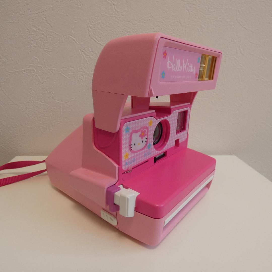 ポラロイドカメラ　ハローキティ　Polaroid ケース付き
