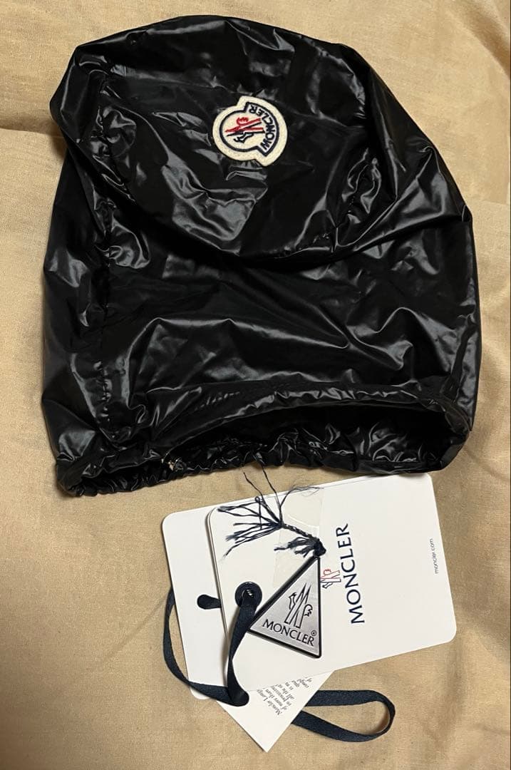 モンクレール GUI キルティング　ダウンベスト 黒 サイズ4