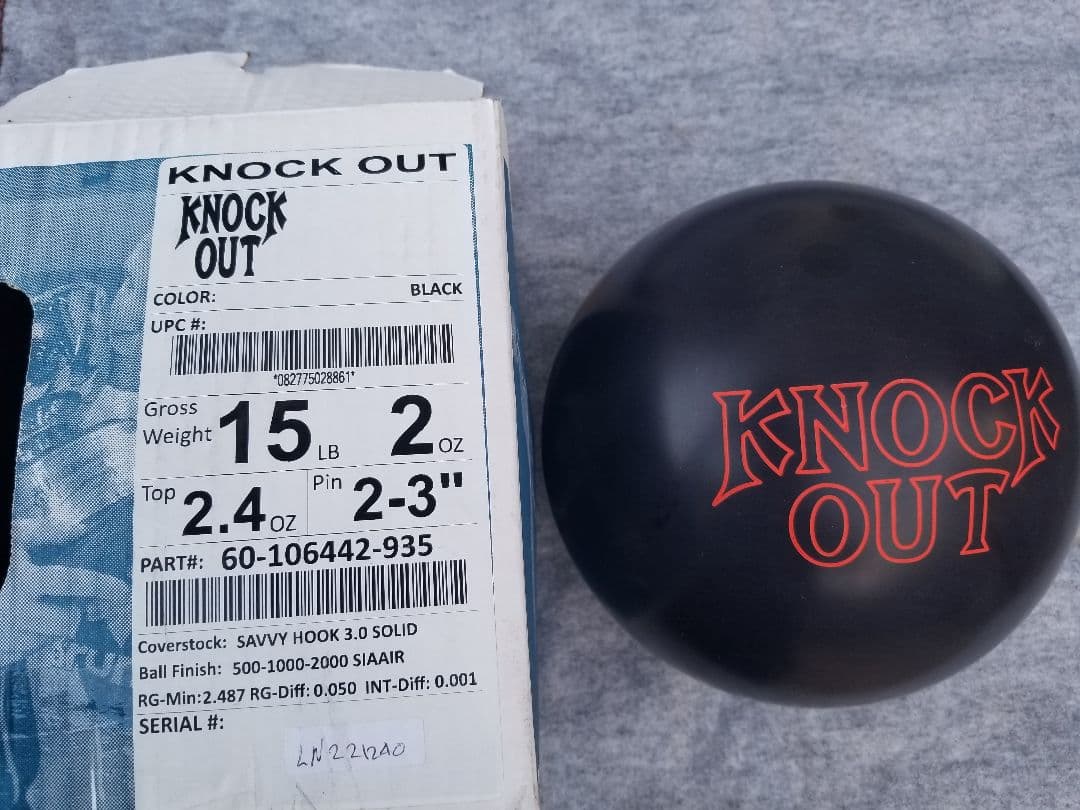 KNOCK OUT ボウリングボール 15-2 lb 黒 希少 新品未使用品
