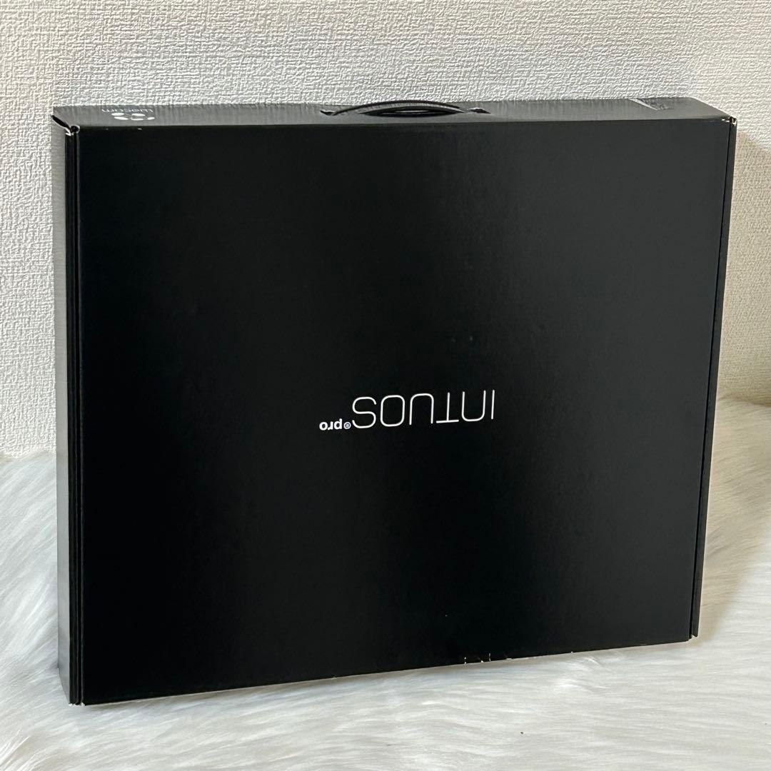 液タブ・ペンタブ wacom Intuos Pro medium PTH-651/K0