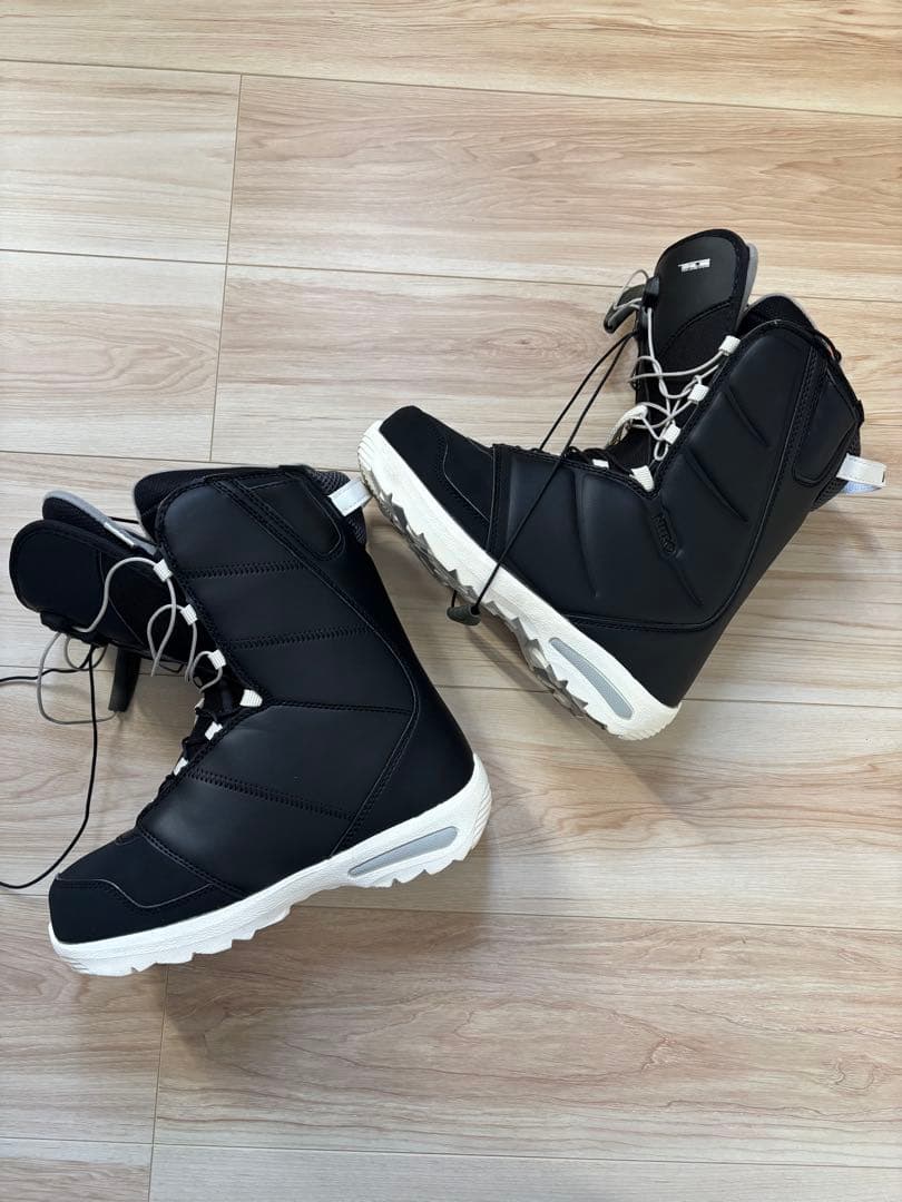 値下げしました！！NITROのスノボー用ブーツ 24.5cm