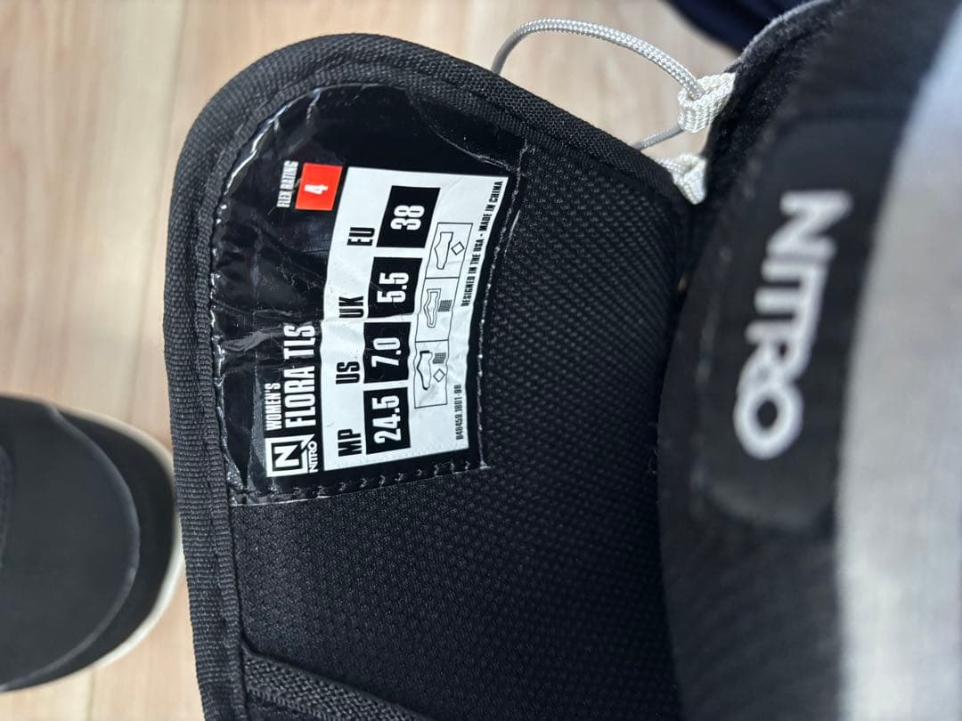 値下げしました！！NITROのスノボー用ブーツ 24.5cm
