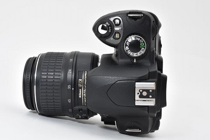 15703F 使用少!清潔感ある美品! Nikon D40 ズームレンズセット♪