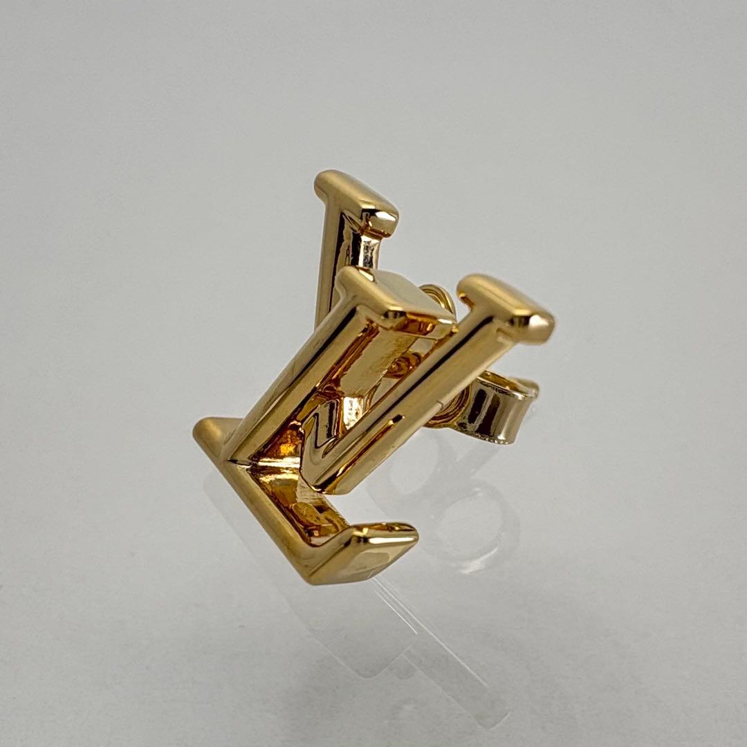 ルイヴィトン ピアス LVアイコニック ロゴ ブックルドレイユ ゴールド