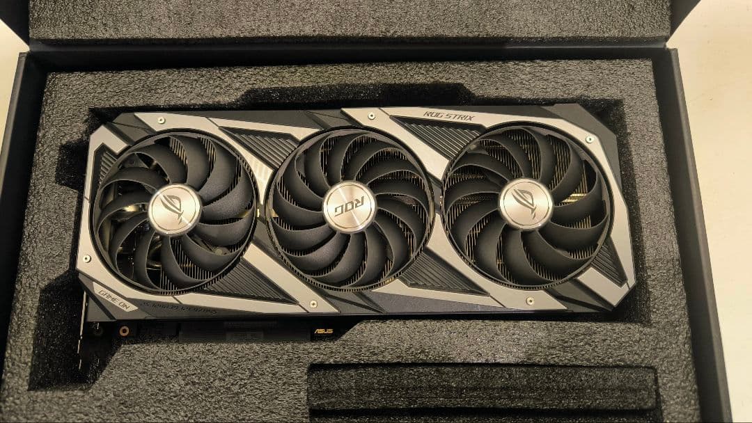 グラフィックボード・グラボ・ビデオカード RTX3080 ROG STRIX GAMING GRAPHICSCARD