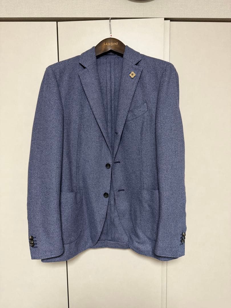LARDINI テーラードジャケット フラワーピン付き
