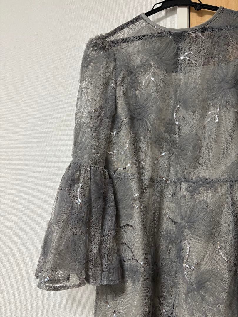 【美品】leja スパンコールレーススリーブ ラインロングワンピースドレス