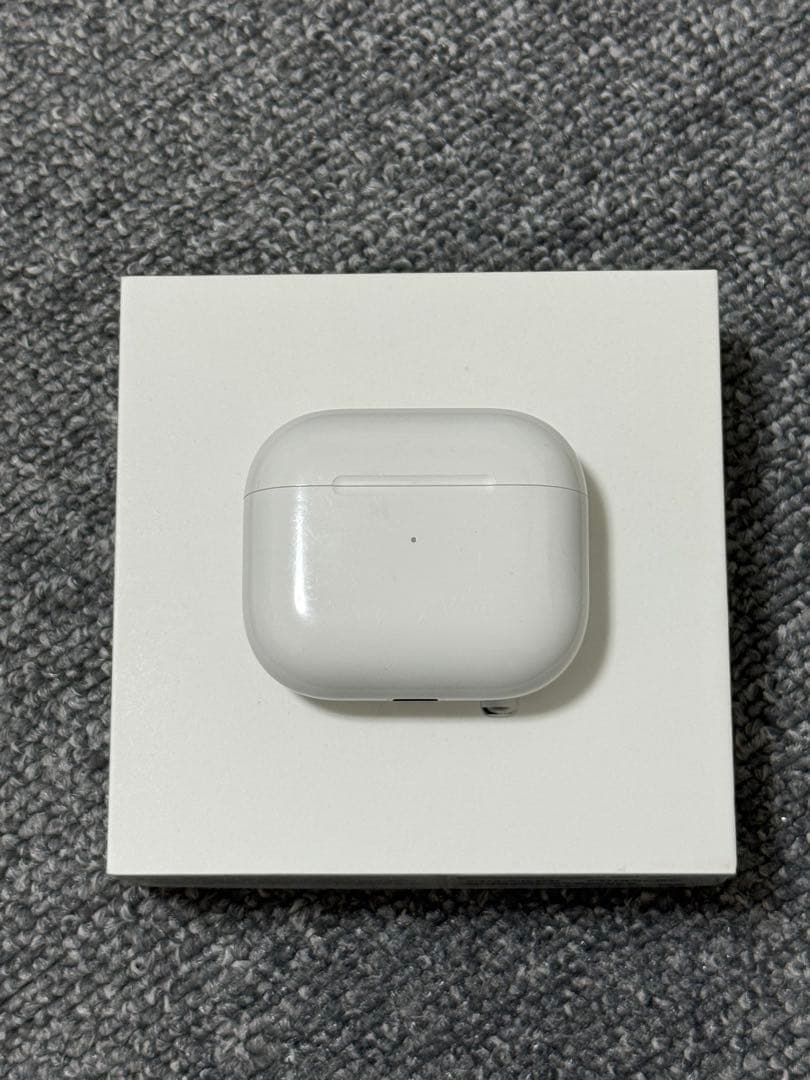 Apple AirPods 第3世代 MagSafe充電ケース付