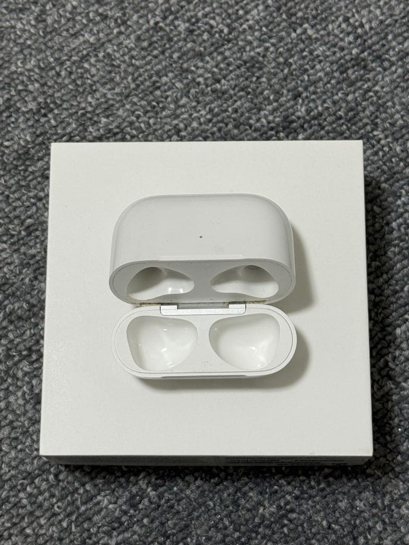 Apple AirPods 第3世代 MagSafe充電ケース付