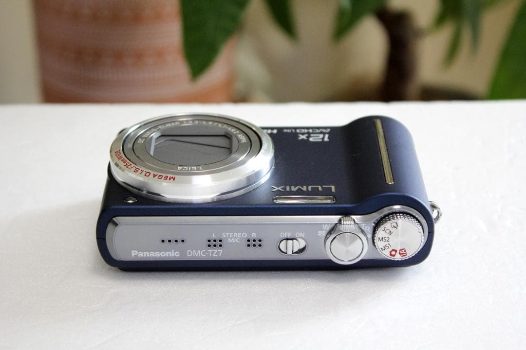 ★元箱付・美品★ パナソニック LUMIX DMC-TZ7 ブルー デジカメ