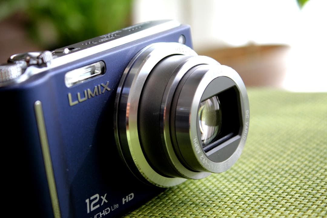 ★元箱付・美品★ パナソニック LUMIX DMC-TZ7 ブルー デジカメ