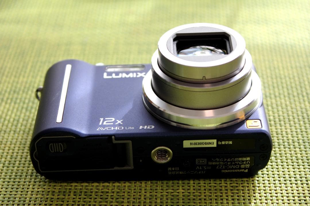 ★元箱付・美品★ パナソニック LUMIX DMC-TZ7 ブルー デジカメ