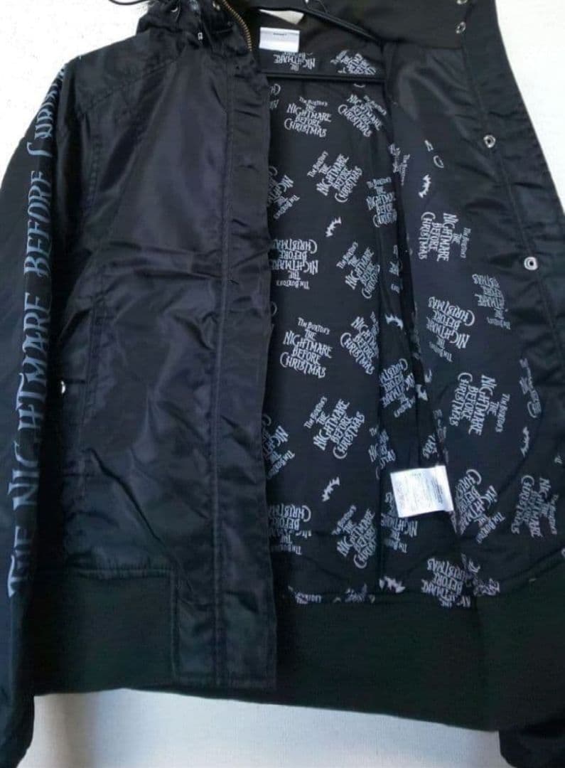 美品 Disney ナイトメアビフォアクリスマス　アウター　ブルゾン　ブラック