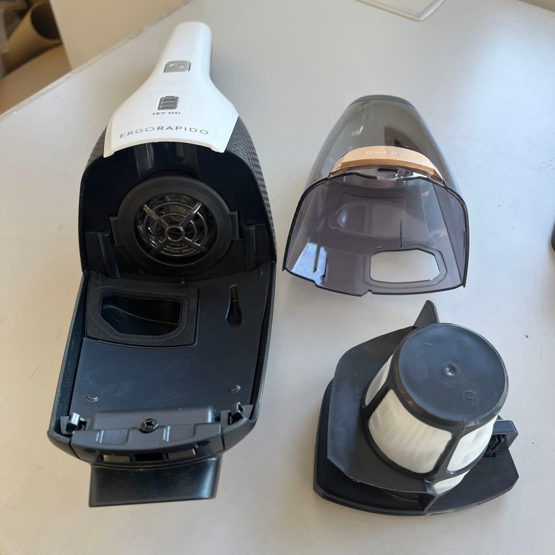 Electrolux ZB3425BL コードレス掃除機