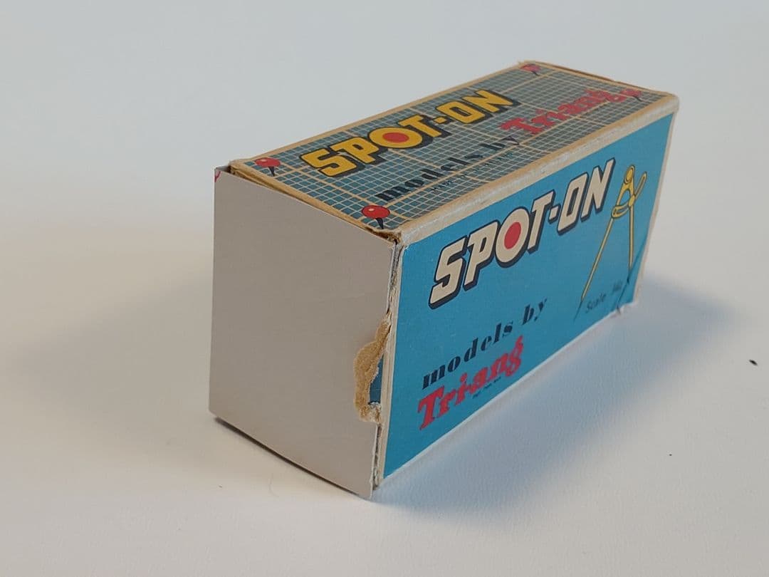 ミニカー SPOT - ON 122 UNITED DAIRIES MILK FLOAT