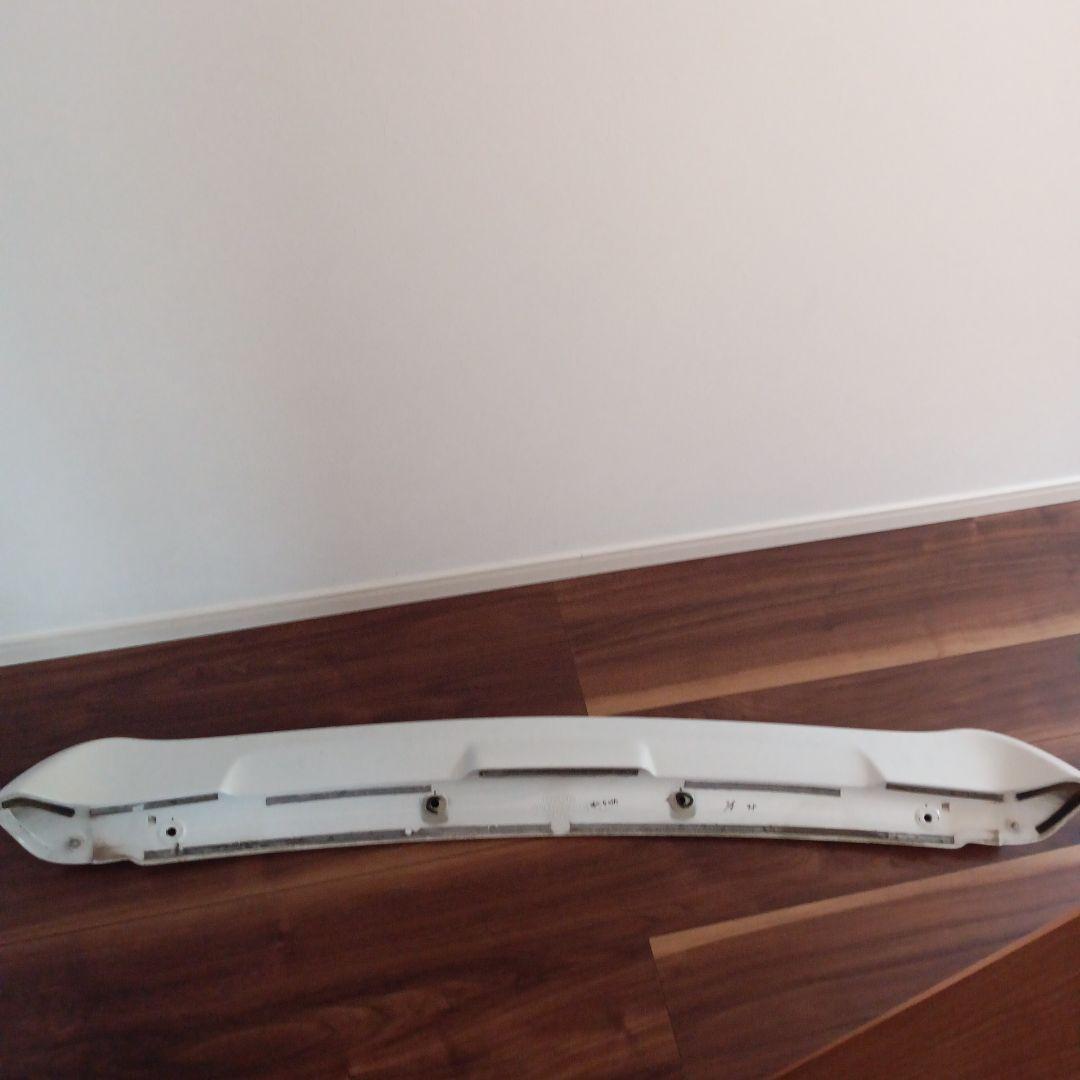 TOYOTA 純正ハイエースリアウィング