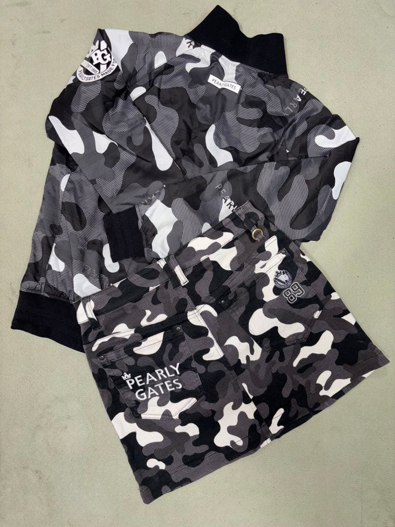 超美品）パーリーゲイツ、限定ブラックカモ、ジャケットとスカートのセット、サイズ0