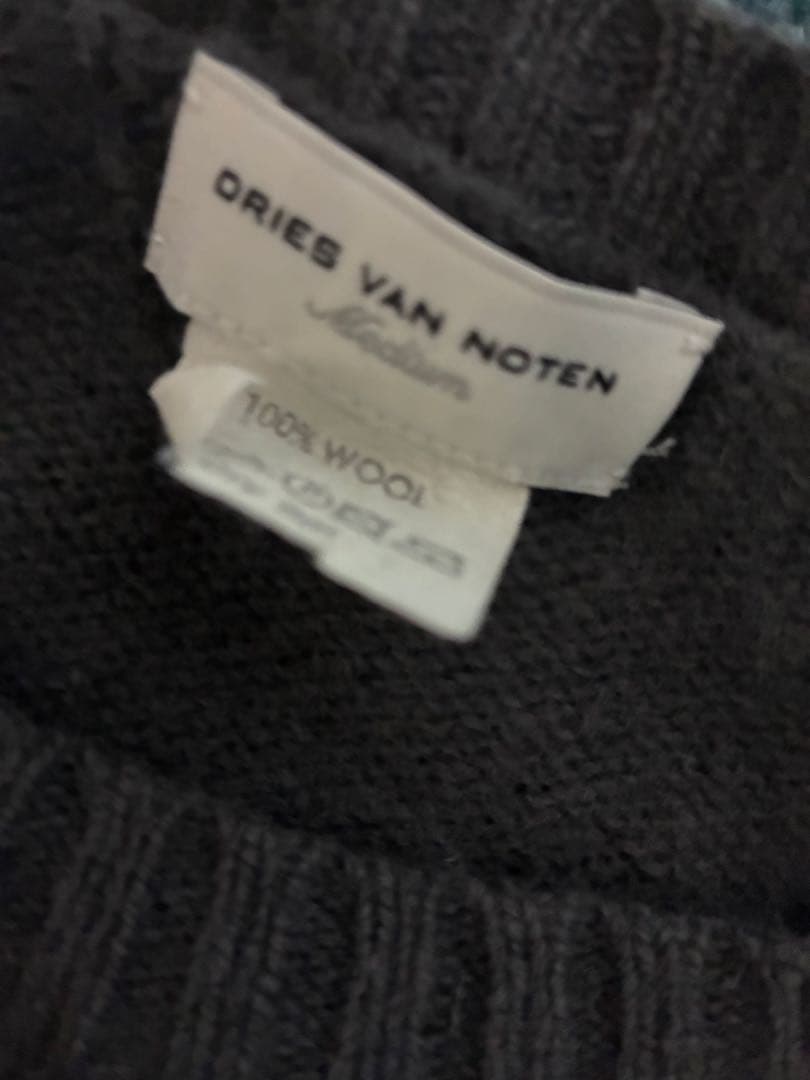 DRIES VAN NOTEN Vネック＆クルーネックニットセーター2枚セット