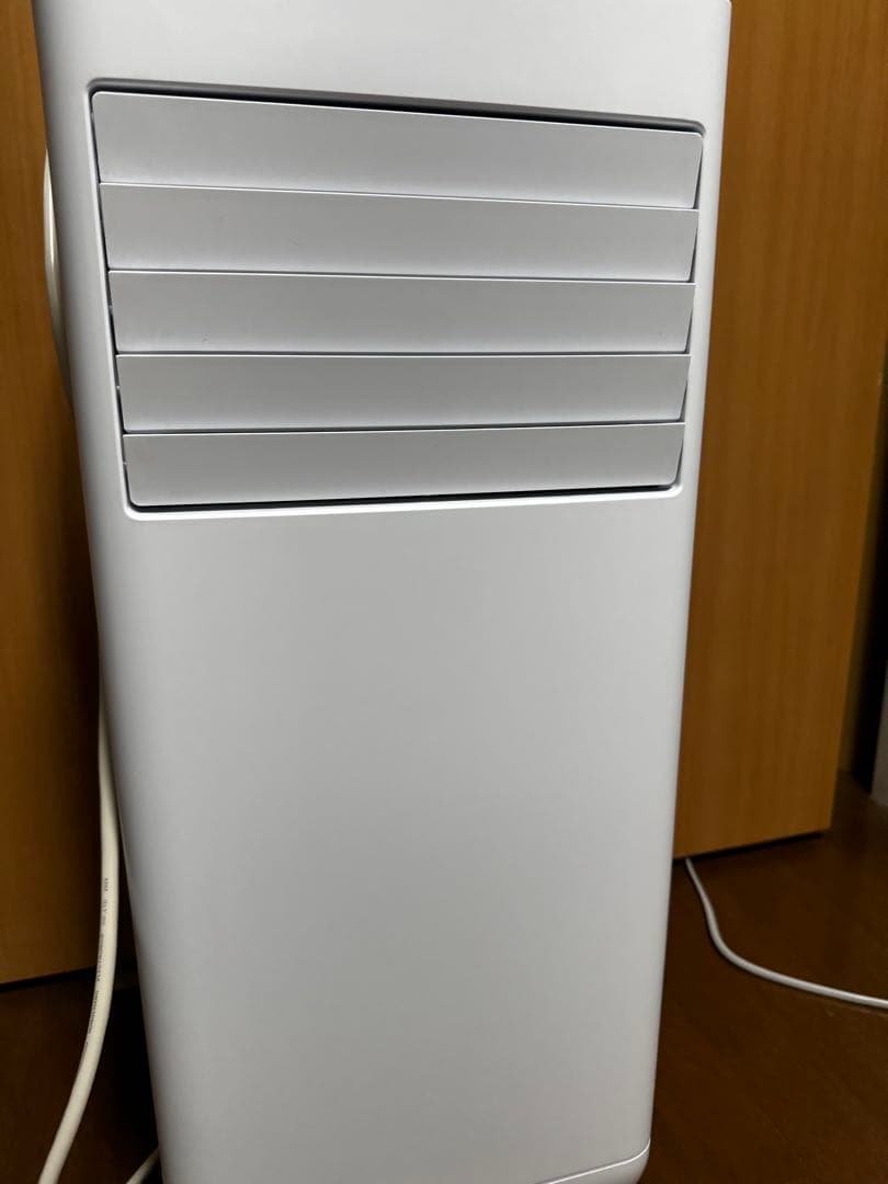 ポータブルクーラー 設置工事不要　IPK2305S ホワイト