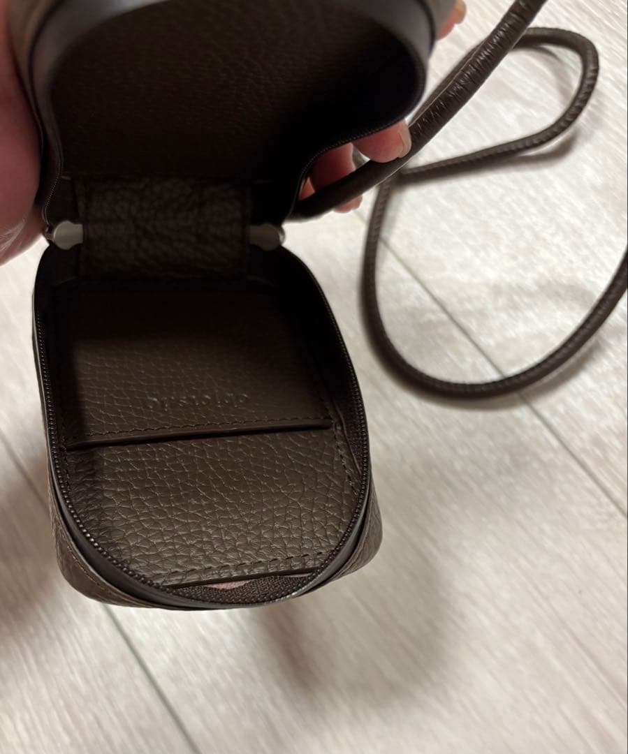 objcts.io iPhone15 レザーストラップ　ケースセット