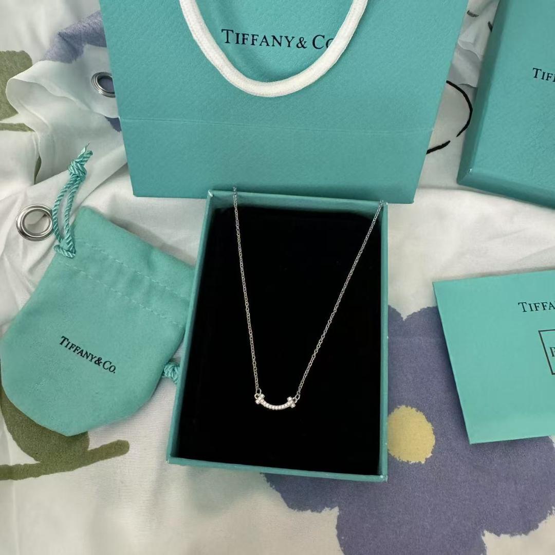 超美品 Tiffany ティファニー T スマイル ミニ ダイヤ ネックレス@