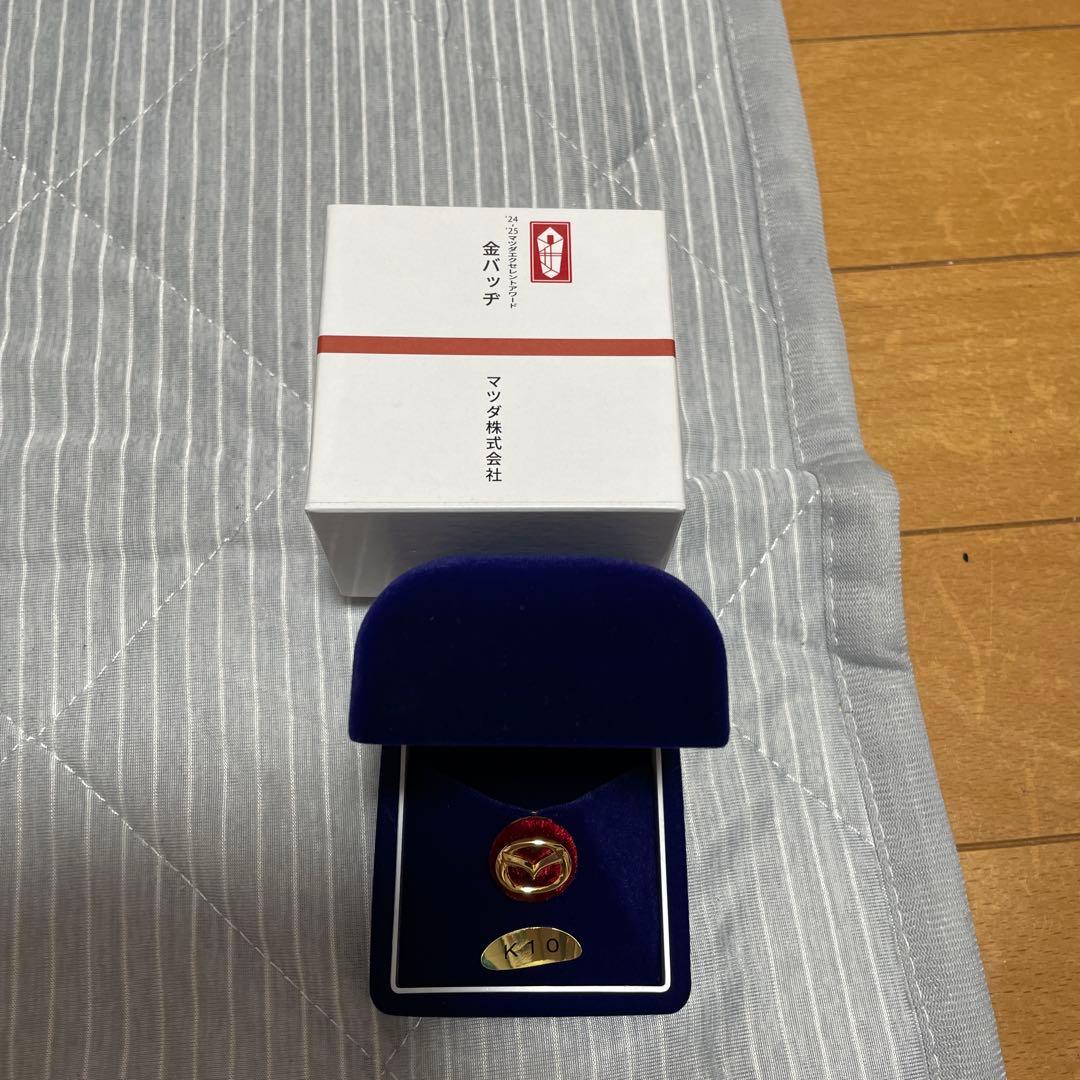 MAZDA 24〜25エクセレントアワード金バッヂ