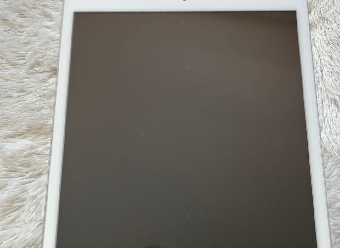 【早い者勝ち】iPad 第８世代 128GB SIMフリー 【即発送】【付属品】