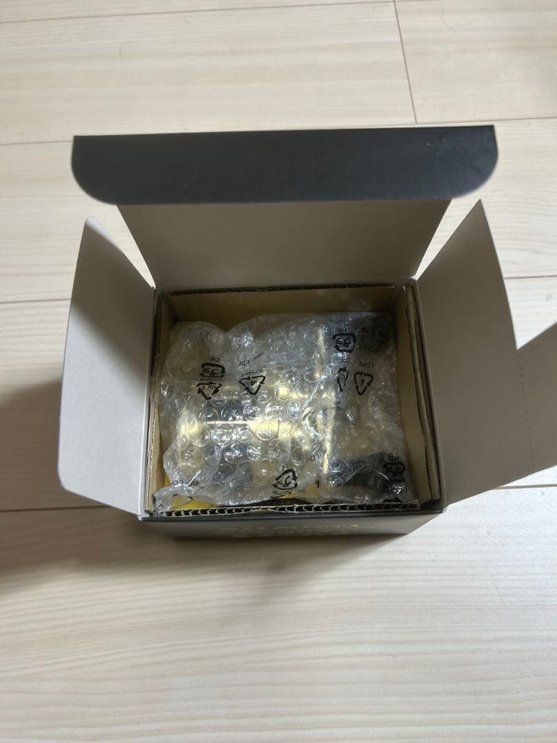 バーニングゴジラ 新品 シマノ 21 カルカッタコンクエスト200HG