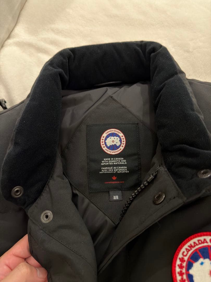   ブラック ダウンベスト M