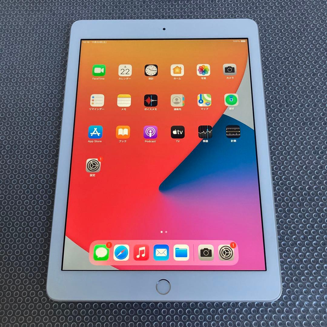 3185 美品☆電池ほぼ新品☆iPad6 第6世代 32GB SIMフリー☆
