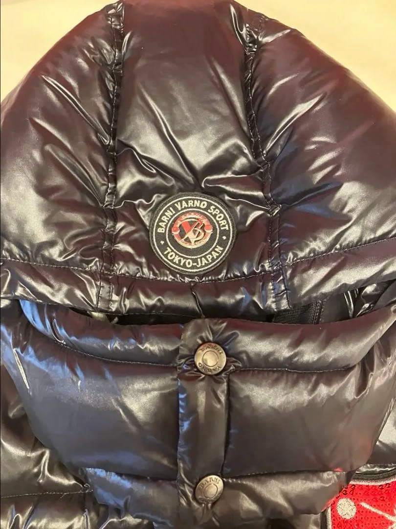 極美品　BARNIVARNOバー二ヴァーノ ダウンベスト