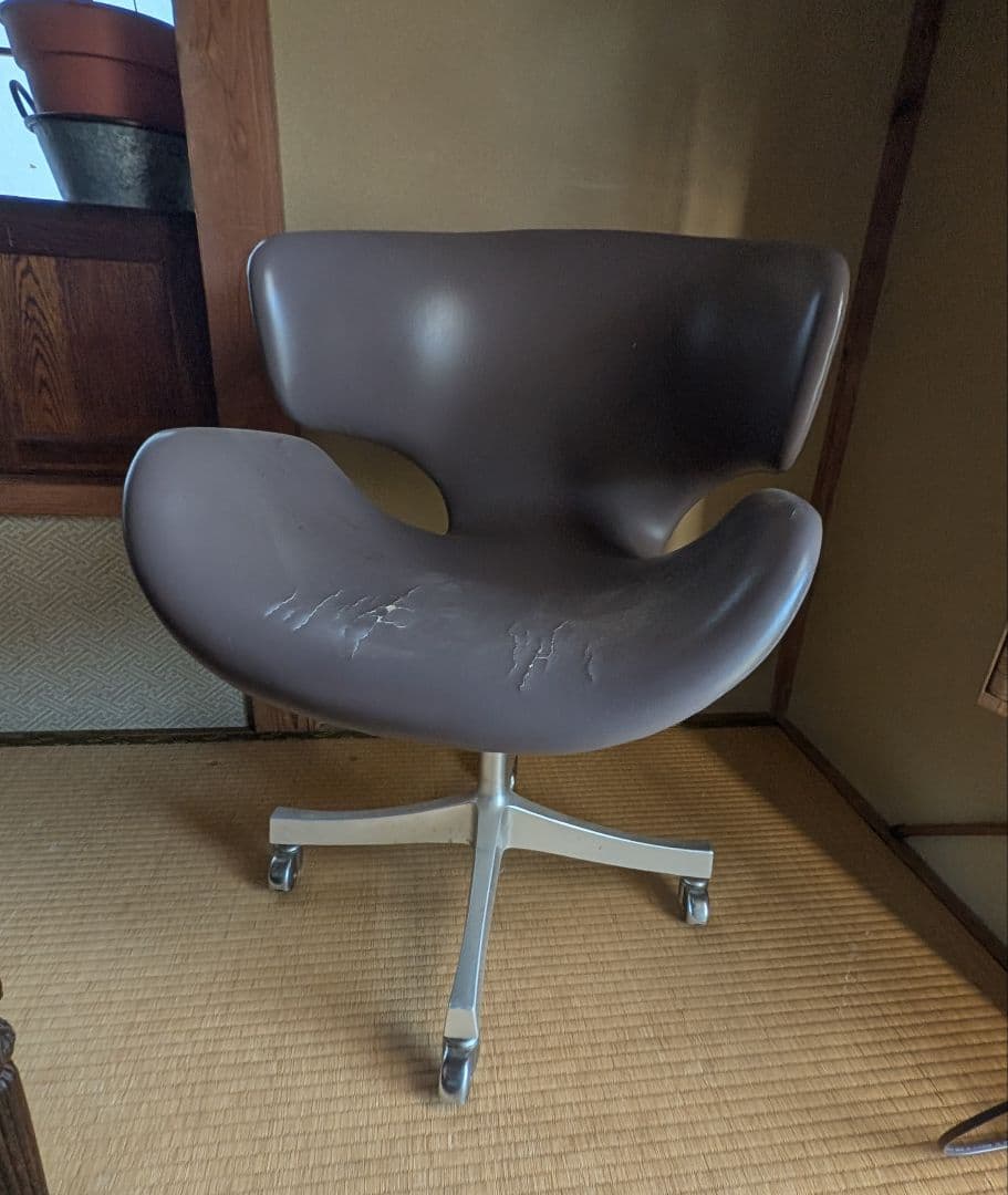 天童木工★剣持勇キャスター付きカブトチェアKABUTO chair ブラウン