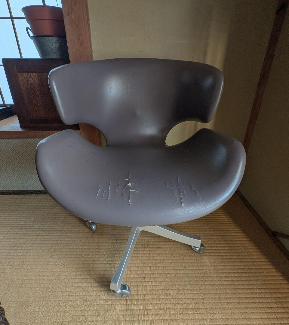 天童木工★剣持勇キャスター付きカブトチェアKABUTO chair ブラウン