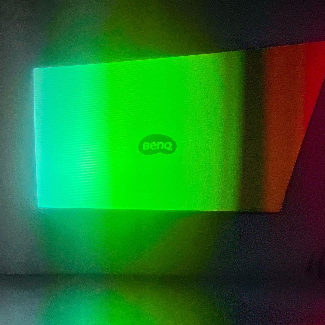 BenQ ベンキュー　MH534 プロジェクター