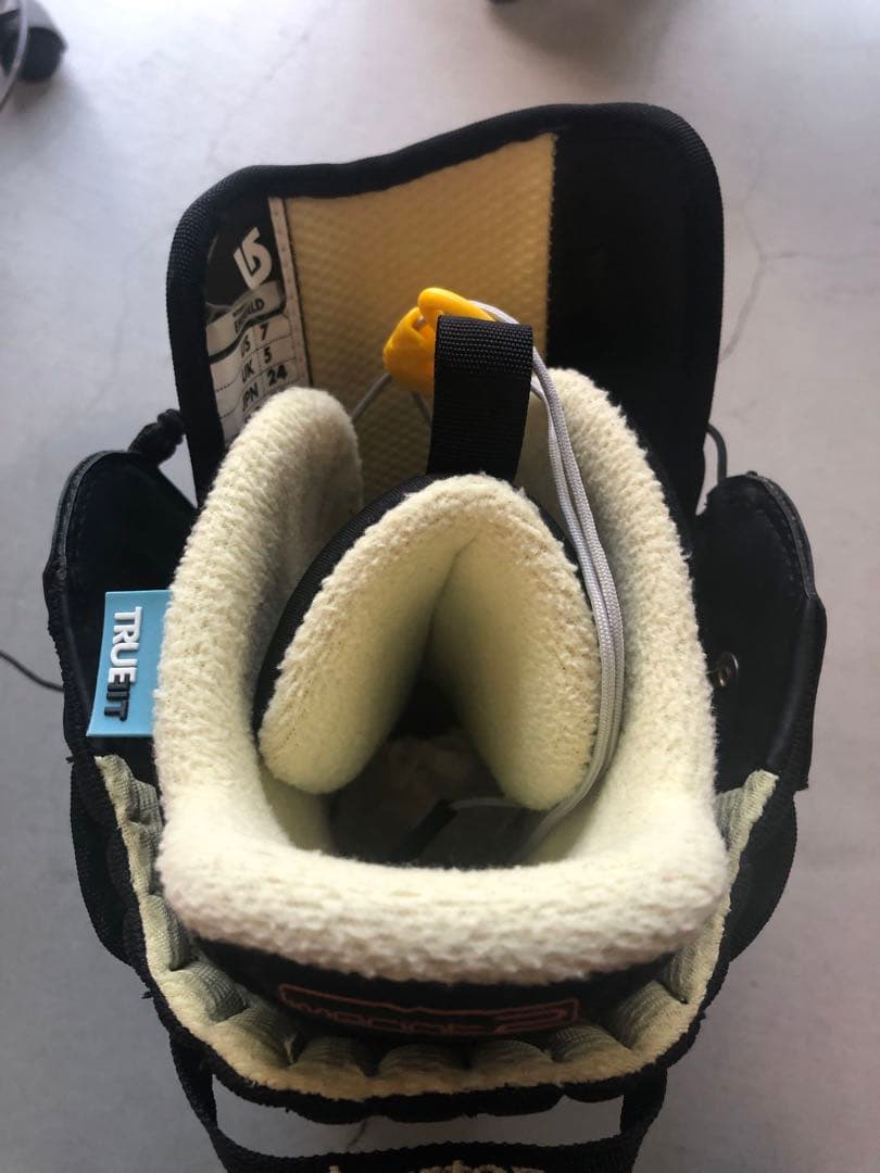 Burton ブーツ エメラルド 24.0 箱付美品 値下げ不可