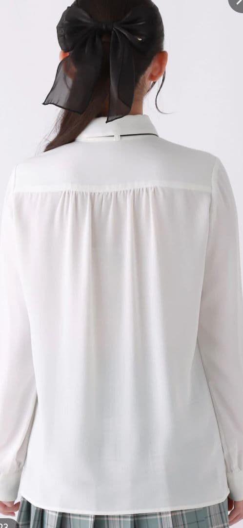 レピピの卒服2025 去年12月購入の今年3月卒業式に1回着用のみ　超美品