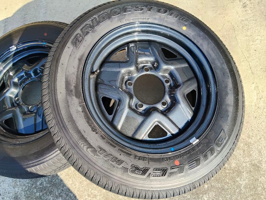 ジムニーJB64　純正タイヤ、ホイール4本セット、 新車外し 、未使用