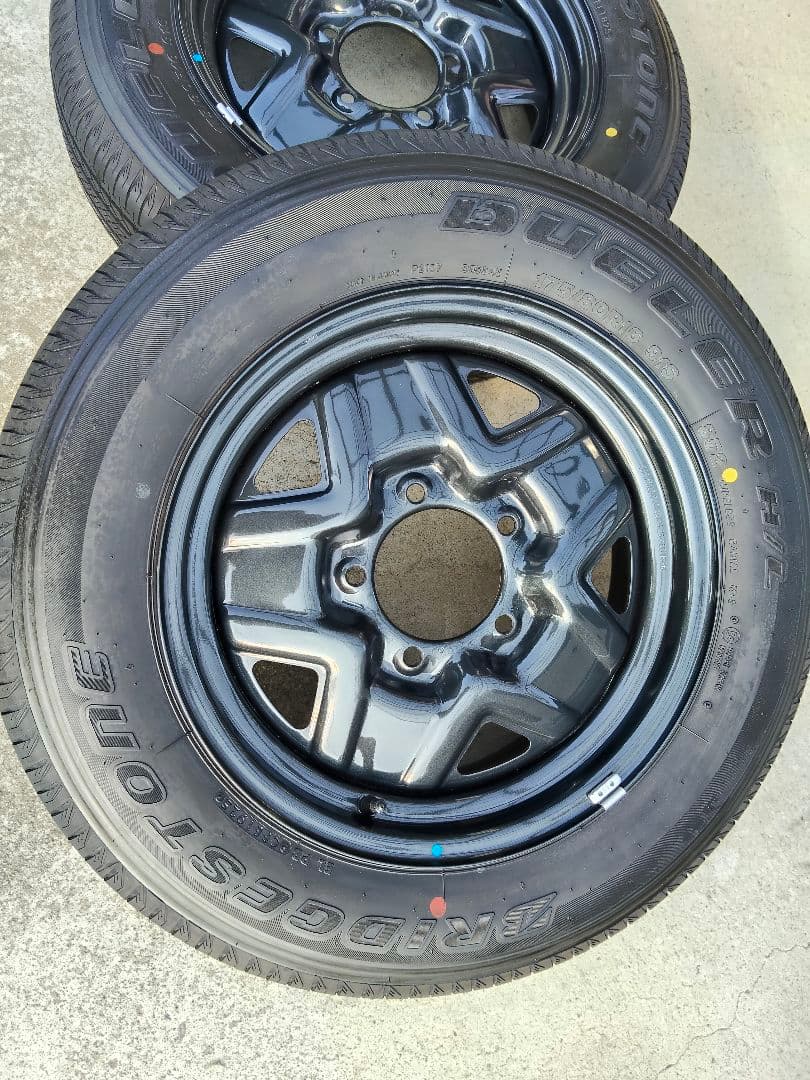 ジムニーJB64　純正タイヤ、ホイール4本セット、 新車外し 、未使用