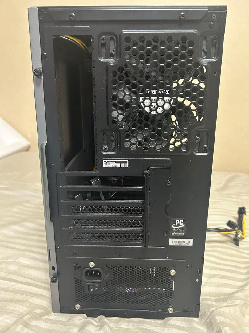 ドスパラ　ガレリア　GALLERIA ケースのみ　電源付き