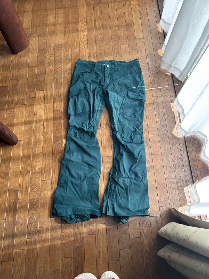 【美品】BURTON GORE-TEXスノーボード パンツ Mグリーン