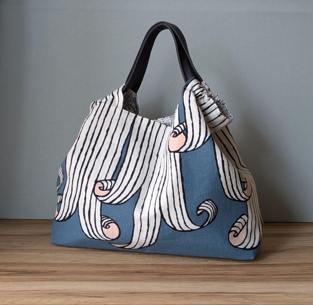 m*e様 【訳あり】ミナペルホネンハンドメイドシャーリングバッグ（スイング、ブル