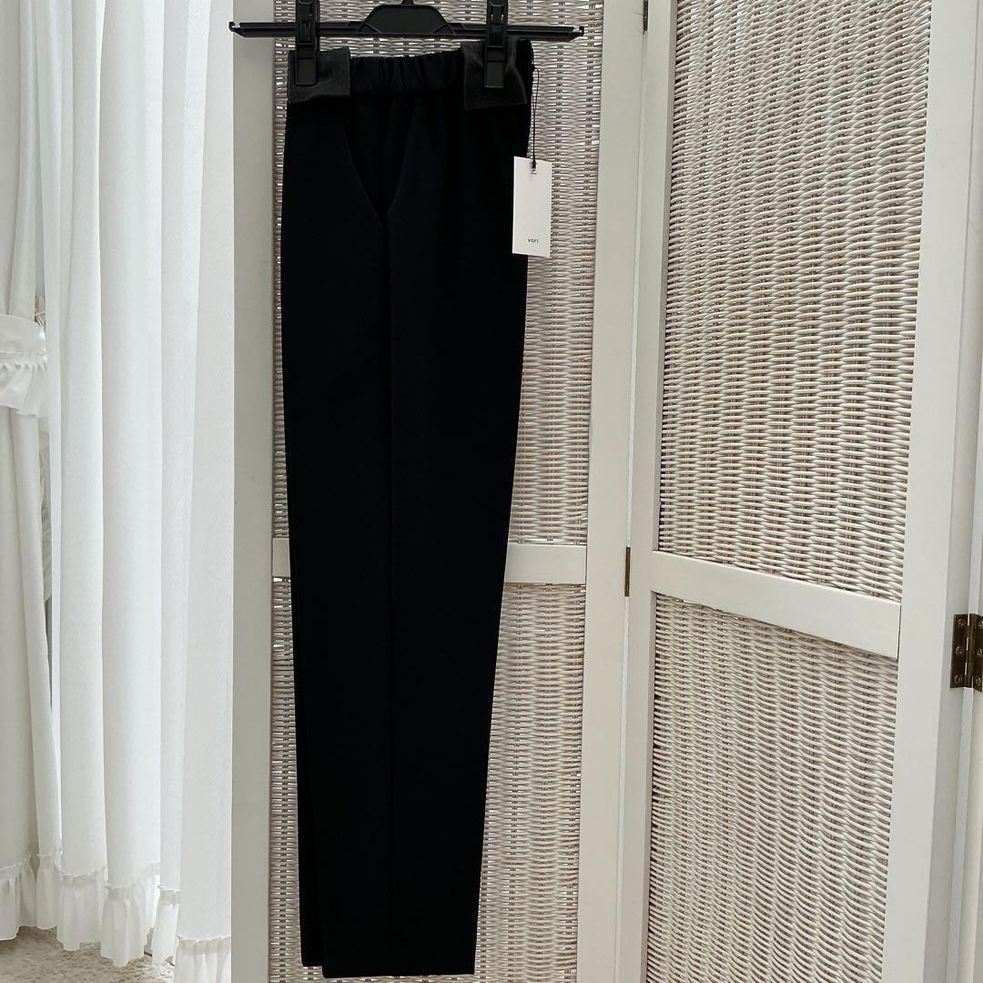 yori セレモニーピンタックパンツ　ブラック36 新品未使用