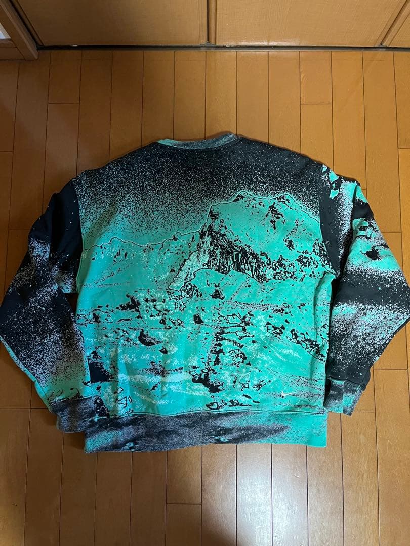 ちぇる氏 　Nike ACG ThermaFIT CREW Lサイズ