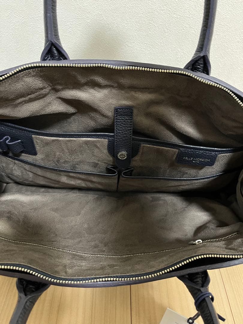 ペッレモルビダ ボストンバッグ