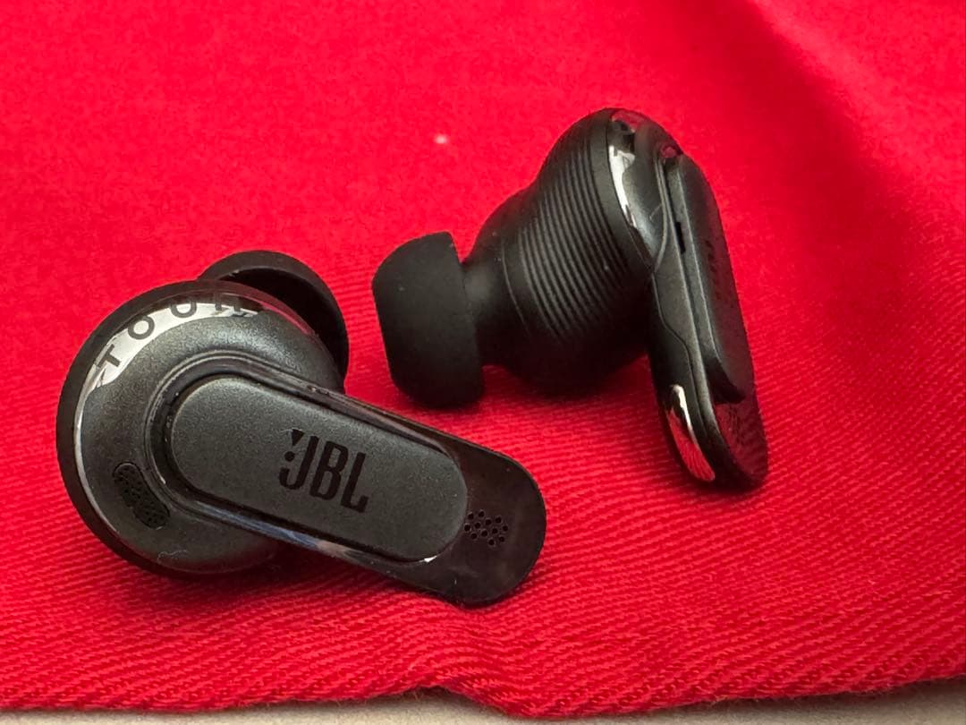 JBL Tour Pro3ブラック