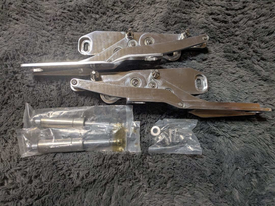 専用　新品未使用　シボレー　インパラ　64 ビレット　ボンネットヒンジ